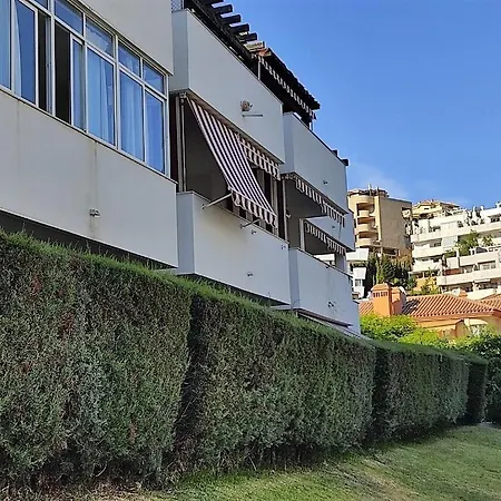 Riviera Park Holidays Appartement *